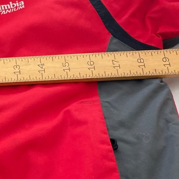 Columbia Titanium Bugaboo Three-In-One Interchangeable Jacket, Boys Size 10-12 - Picture 9 of 13